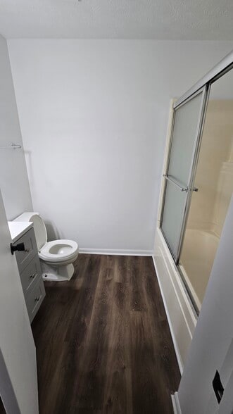 More Photos Of 1001 N 29th St, Omaha Apartments For Sale