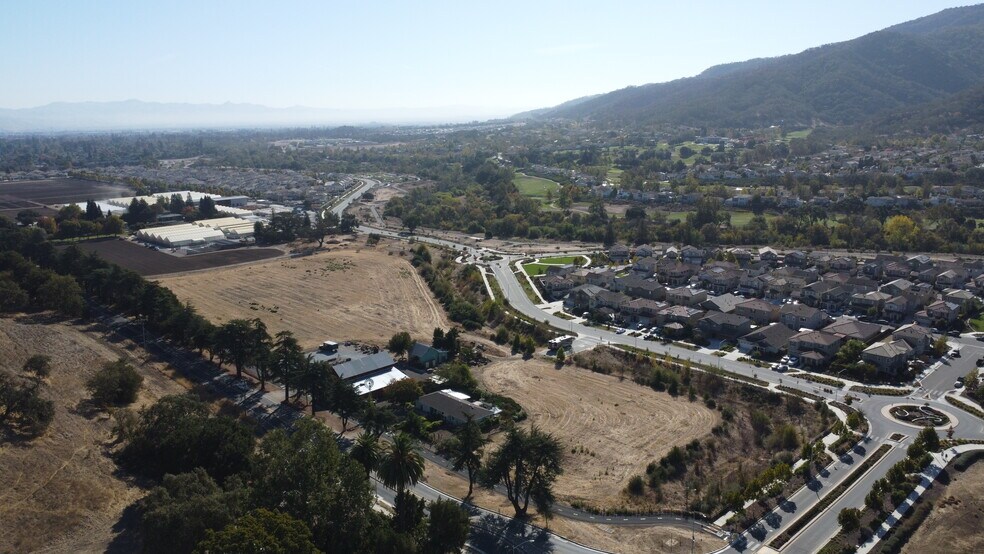 More Photos Of 2480 Hecker Pass Hwy, Gilroy Land For Sale