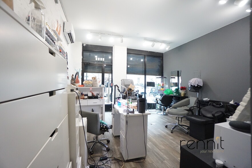 More Photos Of 1093 Putnam Ave, Brooklyn Storefront Retail Residential For Lease