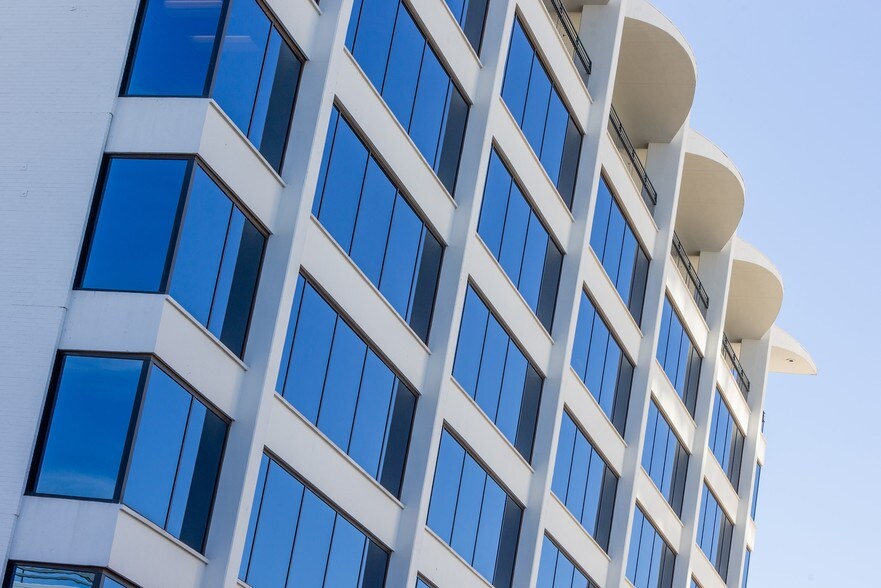 More Photos Of 3033 N Central Ave, Phoenix Loft Creative Space For Sale