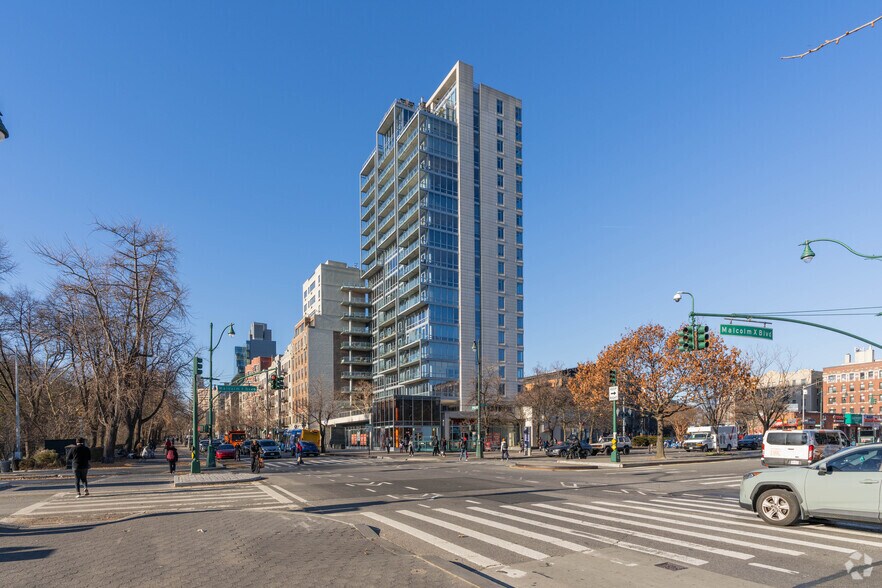 More Photos Of 111 Central Park N, New York Apartments For Sale