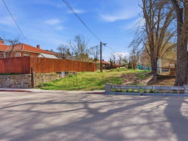 More Photos Of 0 Lakeside Dr, Reno Land For Sale