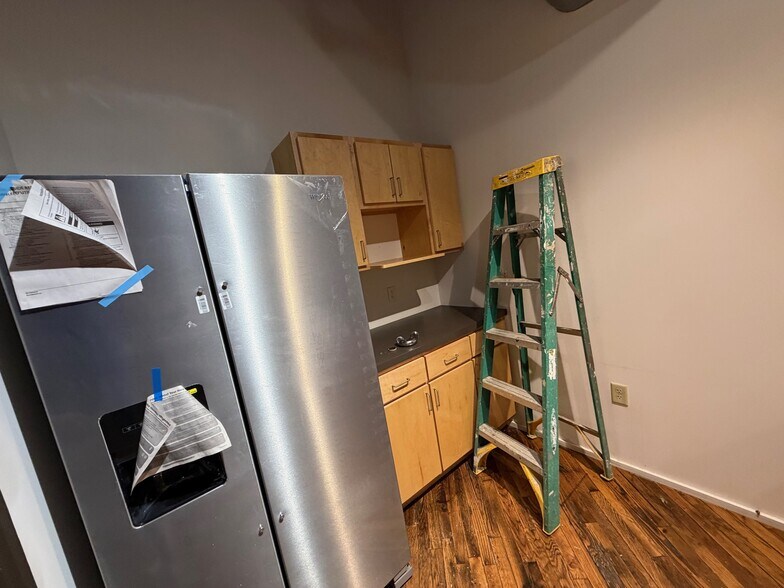 More Photos Of 431 S Main St, Memphis Loft Creative Space For Lease