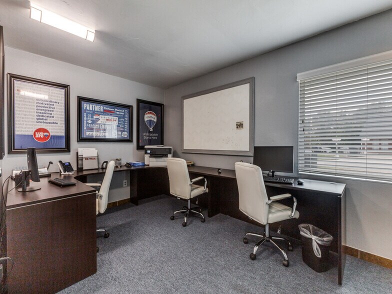 More Photos Of 101 E Us-80 Hwy, Forney Freestanding For Sale