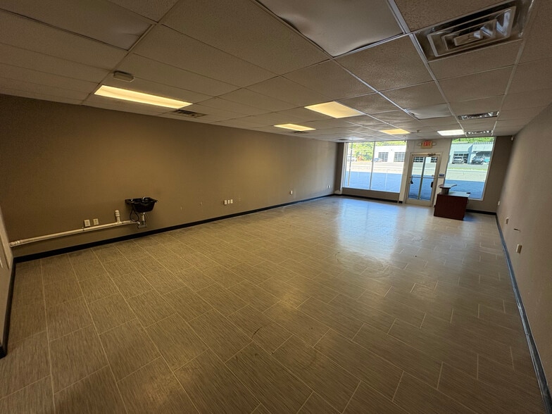 More Photos Of 616 N Bickett Blvd, Louisburg General Retail For Lease