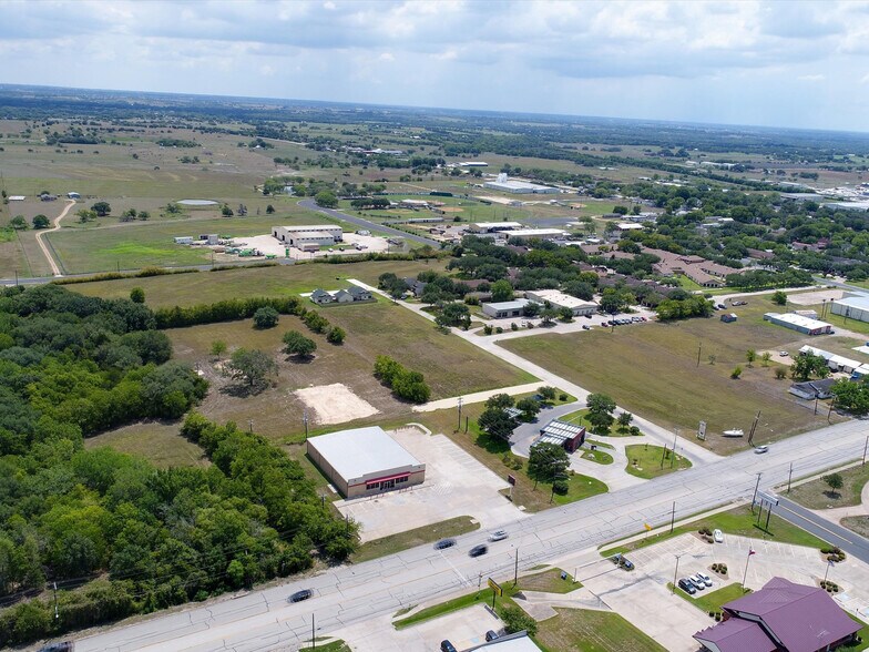 More Photos Of 82 N Kessler Ave, Schulenburg Freestanding For Sale