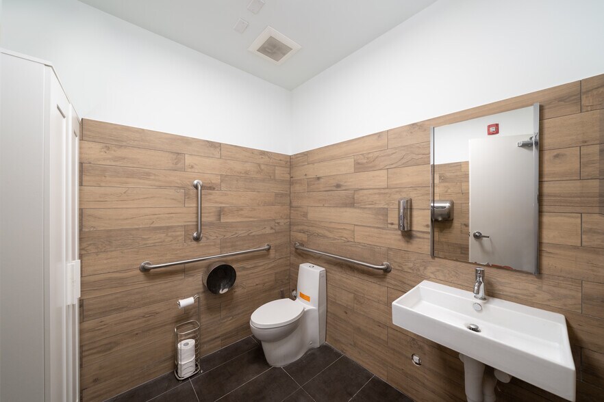 More Photos Of 259 1st St, Hoboken Loft Creative Space For Lease