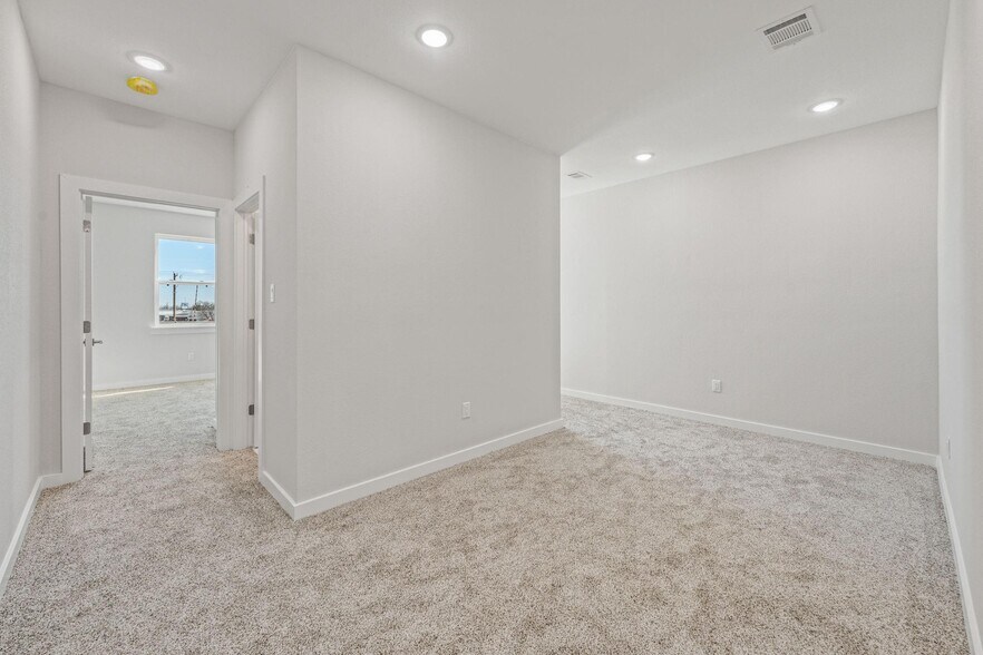 More Photos Of Building 8 Galt Drive, Stephenville Multifamily For Sale