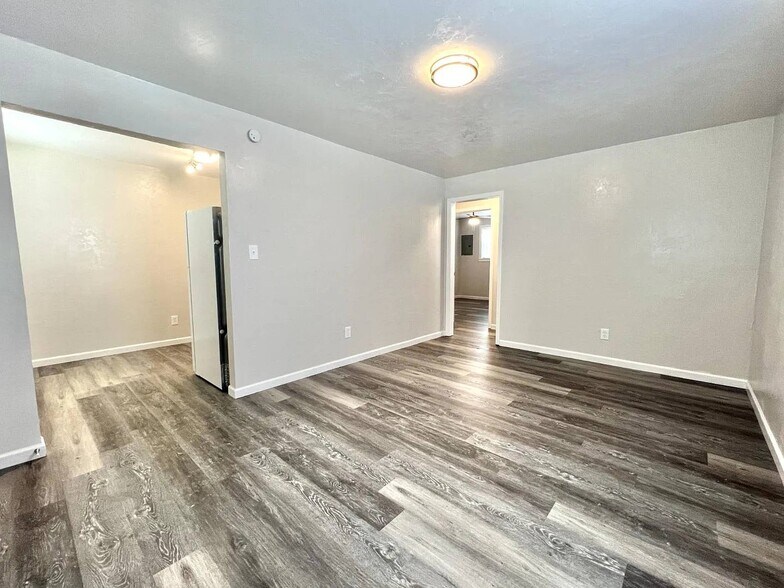 More Photos Of 3100 S Dumas Ln, Oklahoma City Apartments For Sale