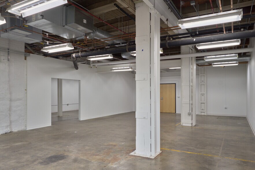 More Photos Of 755 Prior Ave N, Saint Paul Research And Development For Lease