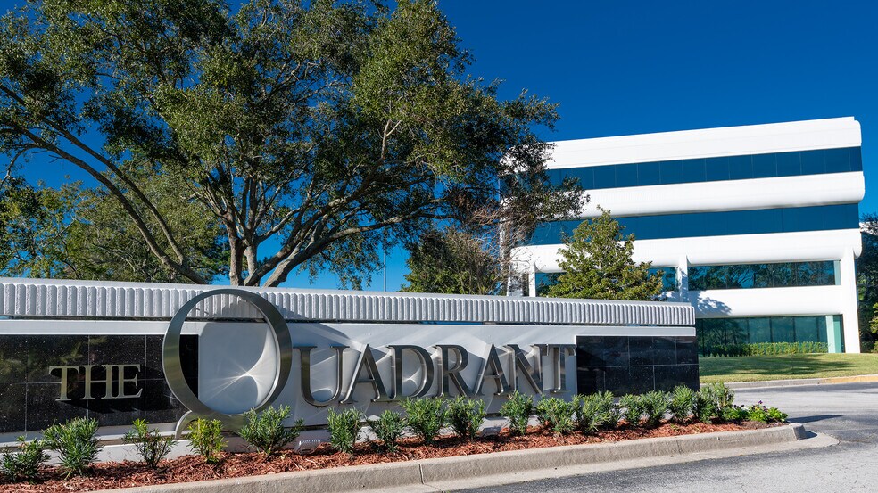 More Photos Of 4651 Salisbury Rd, Jacksonville Office For Lease