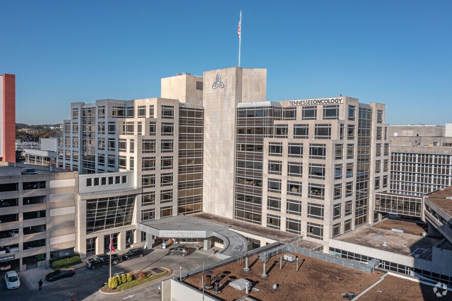More Photos Of 2004 Hayes St, Nashville Medical For Lease