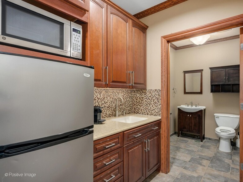 More Photos Of 19225-19233 Henry Dr, Mokena Flex For Sale