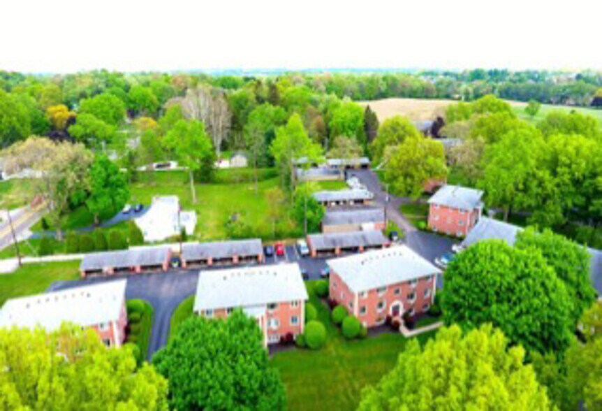 More Photos Of 1046 Applegrove St NE, Canton Apartments For Sale