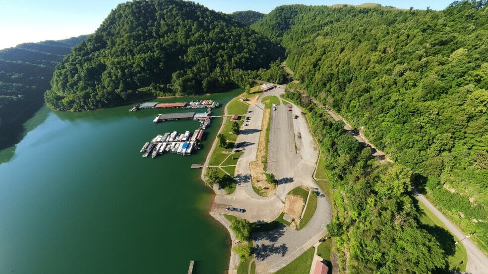More Photos Of 217 Big Smith Br, Sassafras Marina For Sale