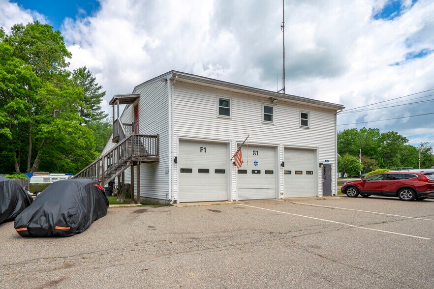 More Photos Of 35 S Main St, Newton Industrial For Sale