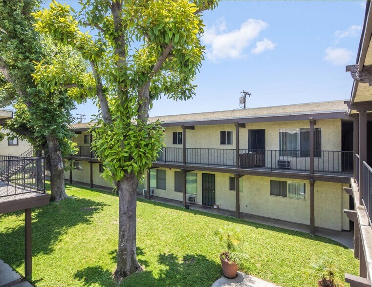 More Photos Of 3108 Vineland Ave, Baldwin Park Apartments For Sale