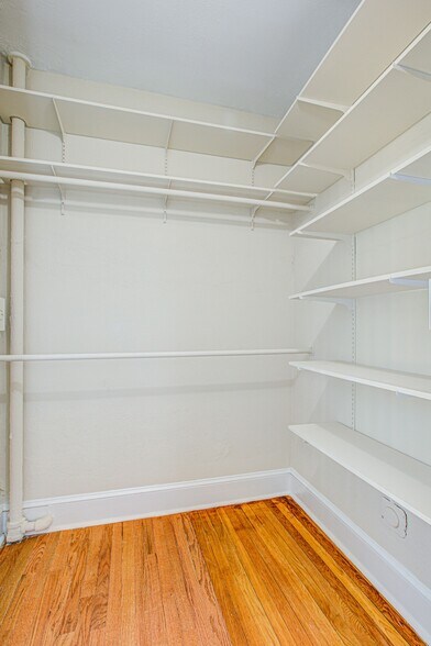 More Photos Of 1616 16th St NW, Washington Apartments For Sale