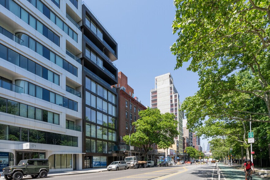 More Photos Of 175 Chrystie St, New York Apartments For Lease