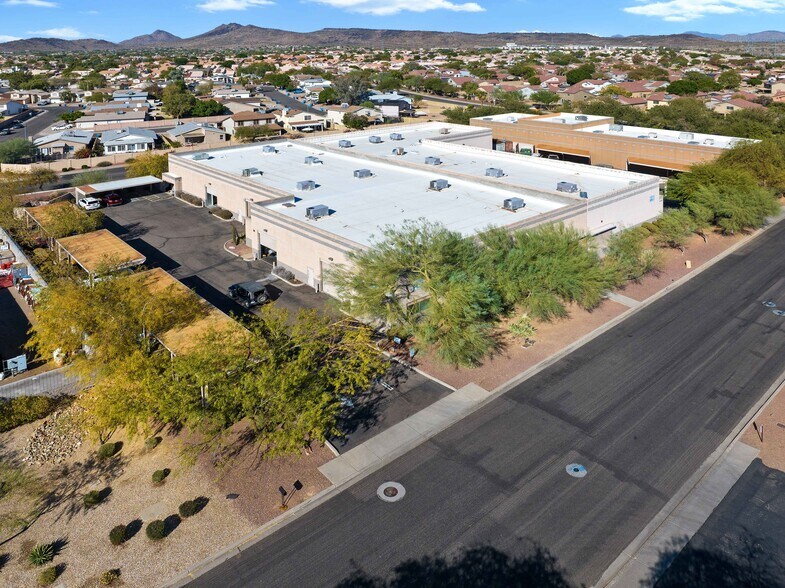 Primary Photo Of 23630 N 35th Dr, Glendale Manufacturing For Sale