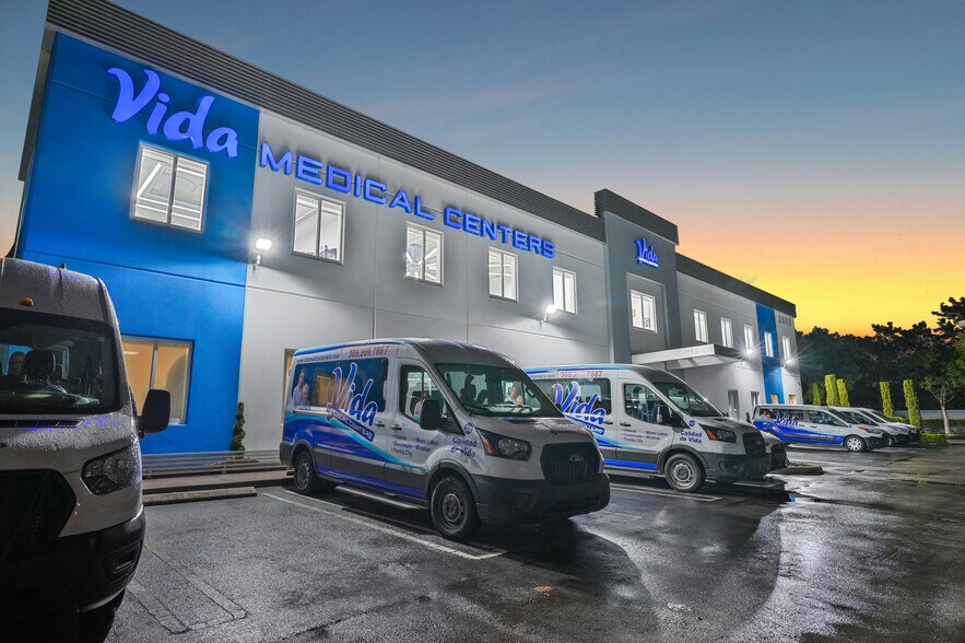 More Photos Of 2550 NW 100th Ave, Doral Office Residential For Sale