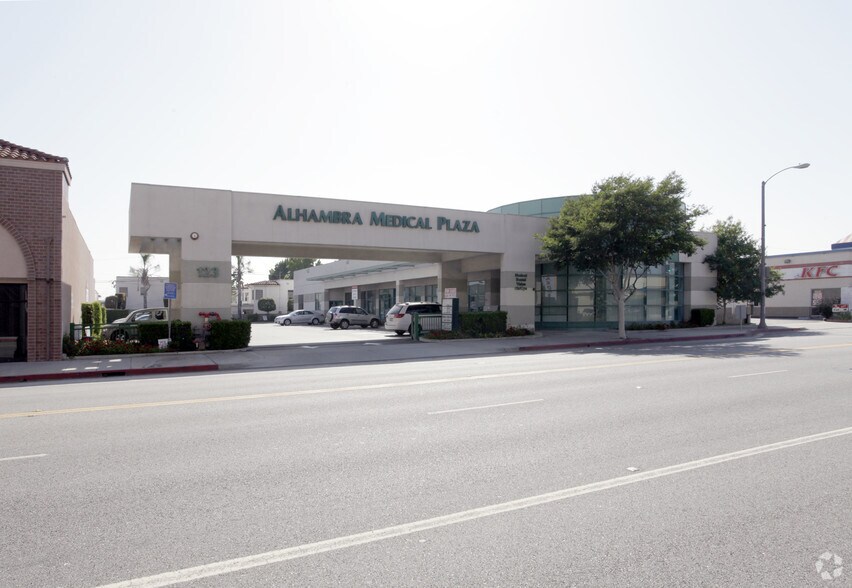 More Photos Of 123 N Garfield, Alhambra Medical For Lease