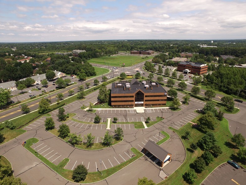 More Photos Of 2465 Kuser Rd, Hamilton Office For Lease