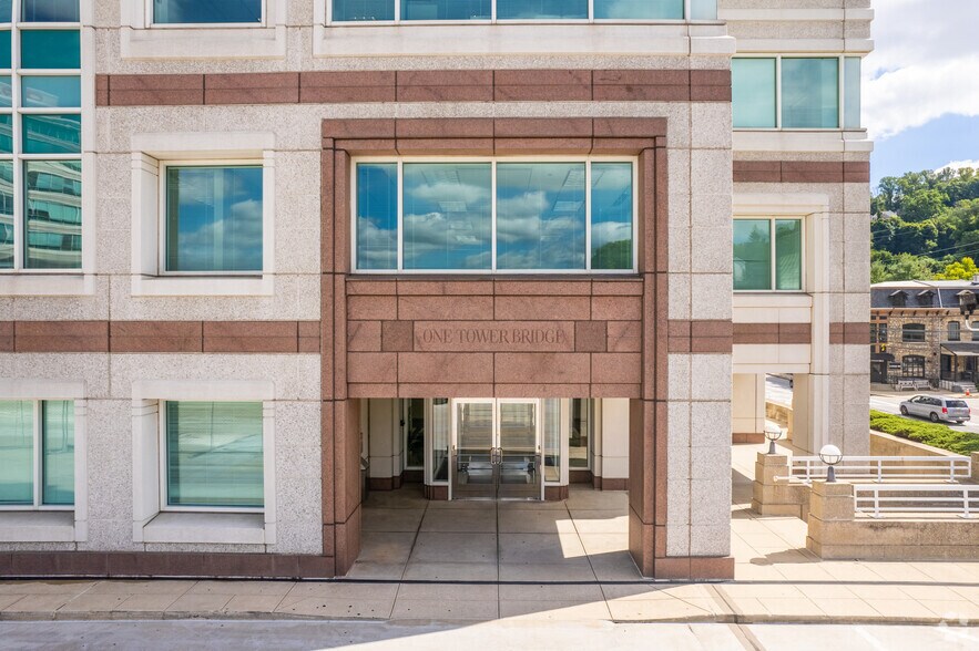 More Photos Of 100 W Front St, Conshohocken Office For Lease