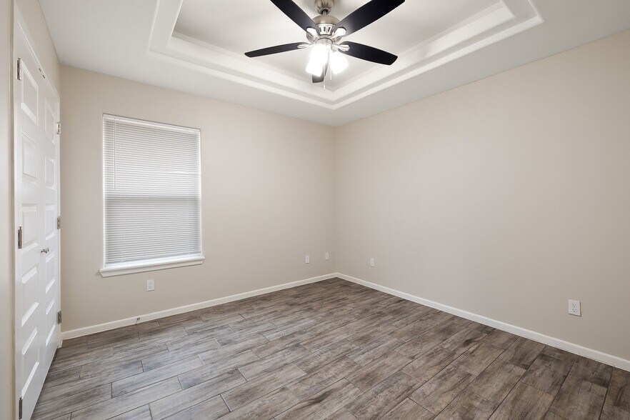 More Photos Of 2021 Stardust Ln, Edinburg Multifamily For Sale