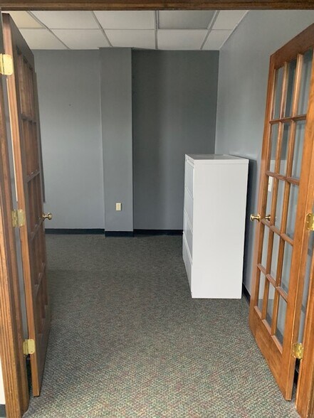 More Photos Of 7490 Bridgewater Rd, Huber Heights Manufacturing For Lease