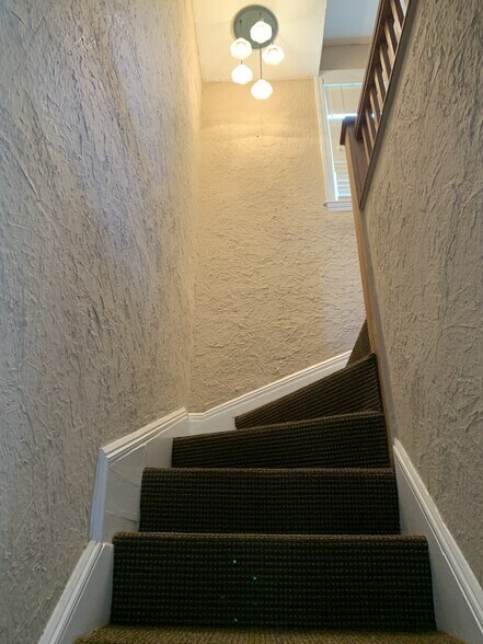 More Photos Of , Quincy Specialty For Sale