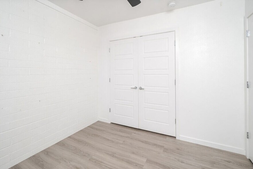 More Photos Of 4401 N 21st St, Phoenix Apartments For Sale