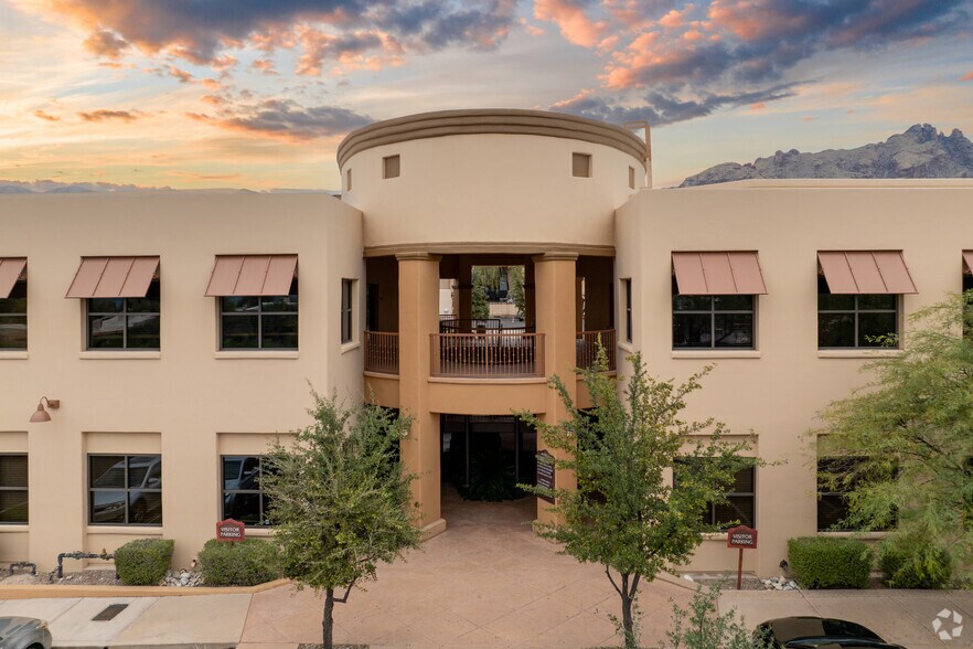 More Photos Of 6340 N Campbell Ave, Tucson Office For Lease