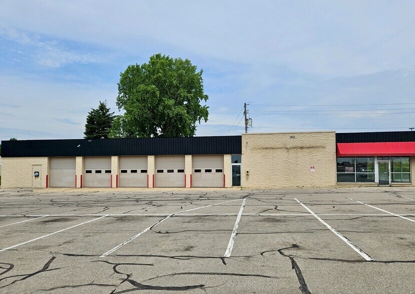More Photos Of 1706-1804 S Main St, Bellefontaine Unknown For Lease
