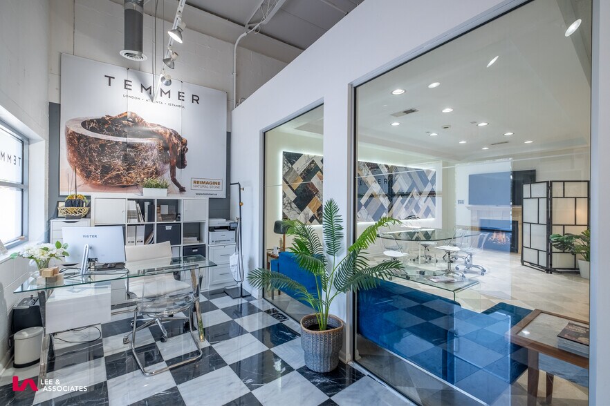 More Photos Of 729-743 Lambert Dr NE, Atlanta Light Distribution For Sale