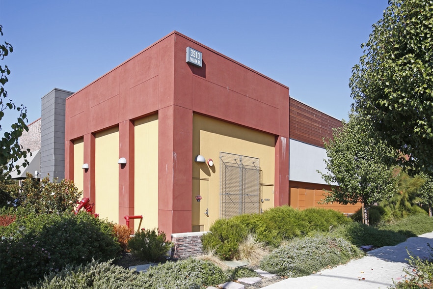 More Photos Of Fallon Rd & Dublin Blvd, Livermore Unknown For Sale