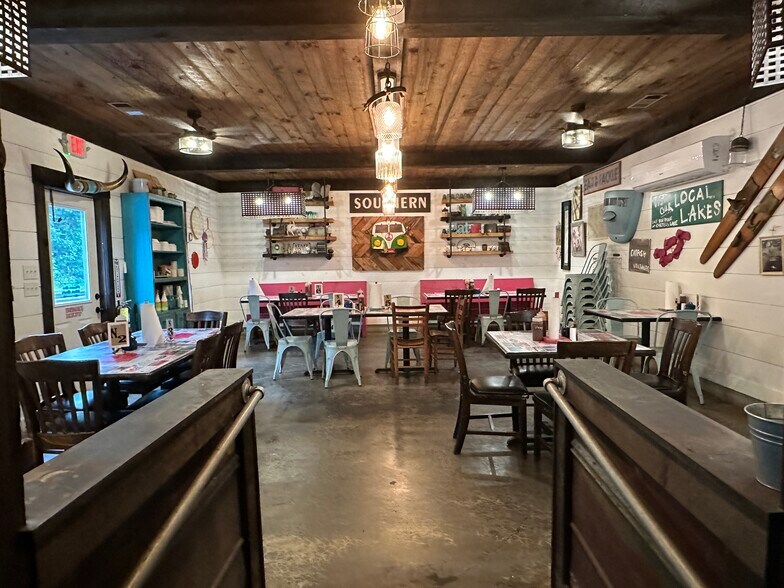 More Photos Of 824 Cherry Log, Cherry Log Winery Vineyard For Sale