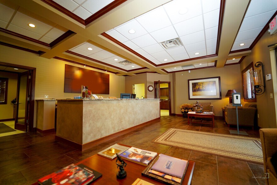 More Photos Of 3032 W Stolley Park Rd, Grand Island Office For Lease