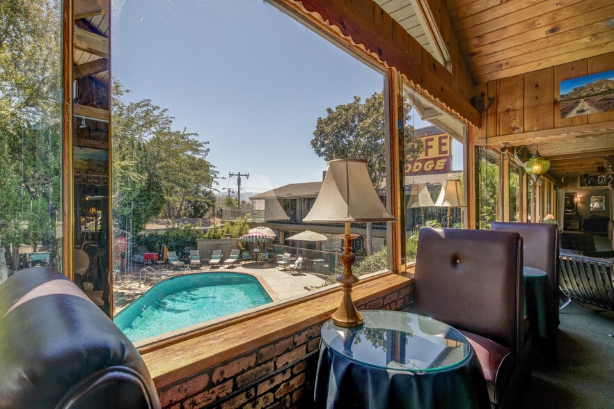 More Photos Of 13383 Sierra Way, Kernville Hotel For Sale