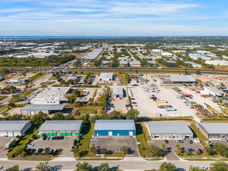 More Photos Of 6730 28th Street Cir E, Sarasota Warehouse For Sale