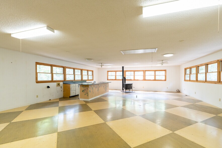 More Photos Of 9975 Ball Ground Hwy, Ball Ground General Retail For Sale