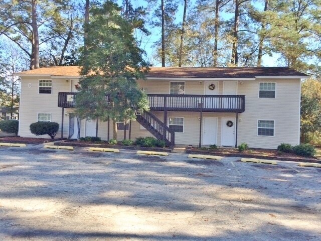 Primary Photo Of 1001 Hideaway St, Valdosta Apartments For Sale