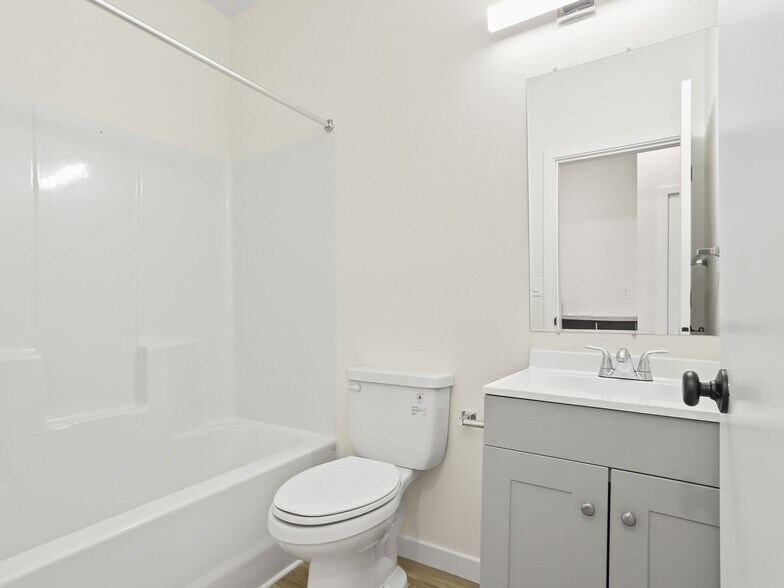 More Photos Of 4383 N Vancouver Ave, Portland Apartments For Sale