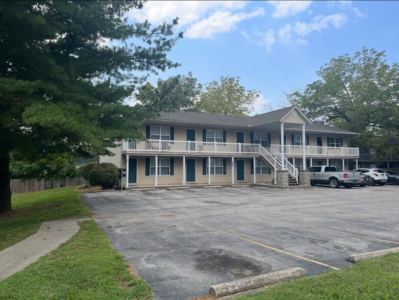 More Photos Of 539 N 40th St, Belleville Apartments For Sale