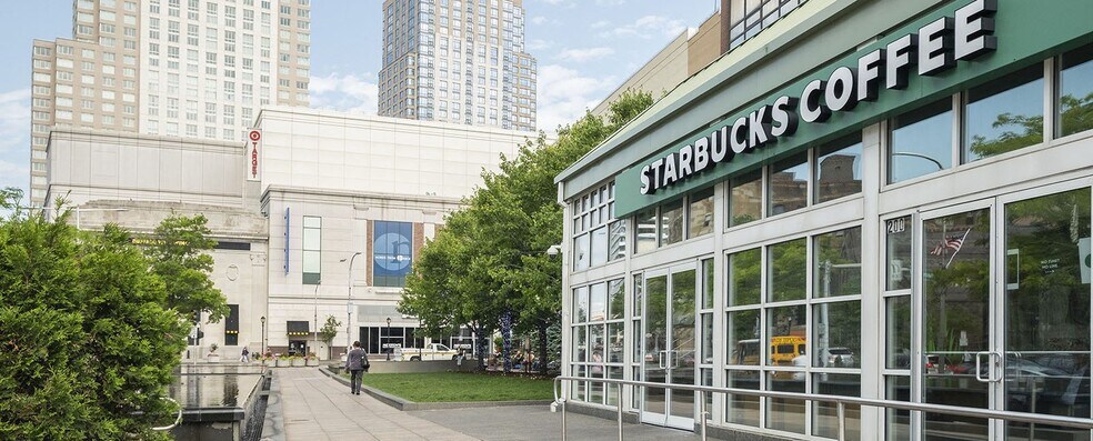 More Photos Of 15-27 Bank St, White Plains Apartments For Lease