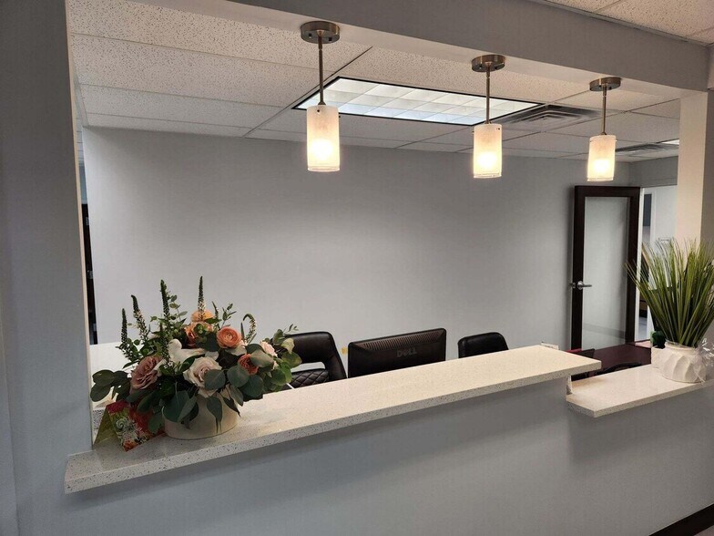 More Photos Of 225 Gordons Corner Rd, Manalapan Township Medical For Lease