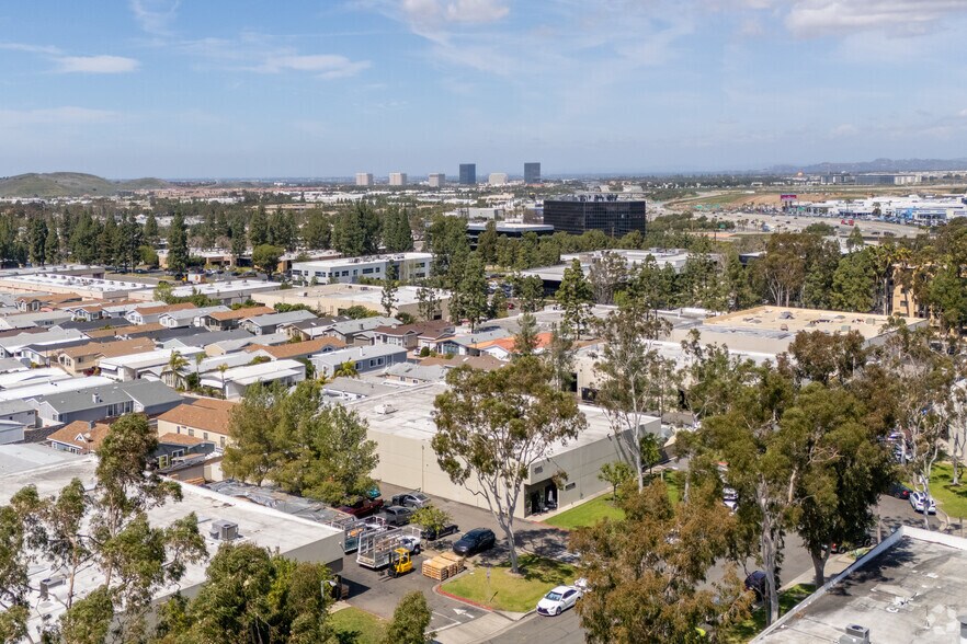 More Photos Of 23461 Ridge Route Dr, Laguna Hills Unknown For Lease