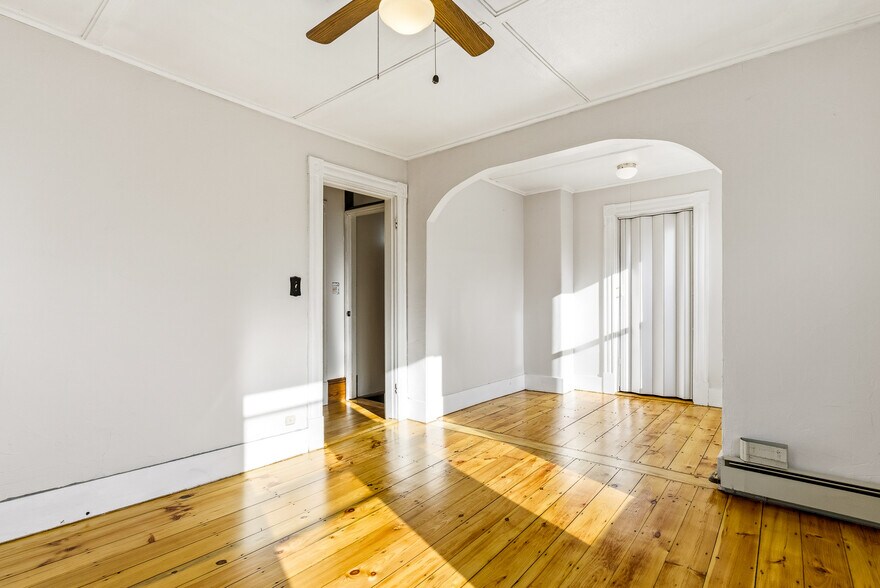 More Photos Of 51 Chestnut St, Rochester Apartments For Sale