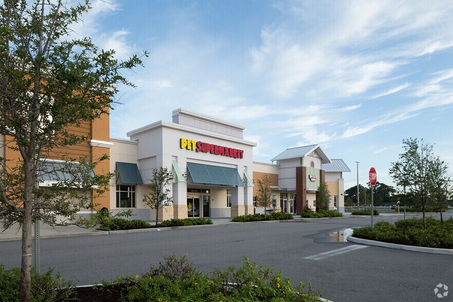 More Photos Of US Hwy 1 & Harrison St, Titusville Unknown For Lease