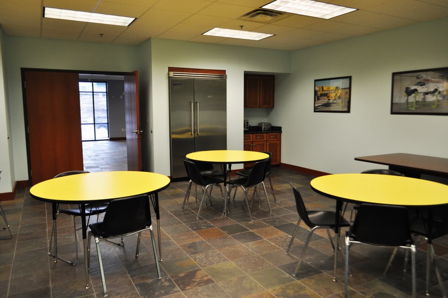 More Photos Of 12775 Randolph Ridge Ln, Manassas Flex For Lease